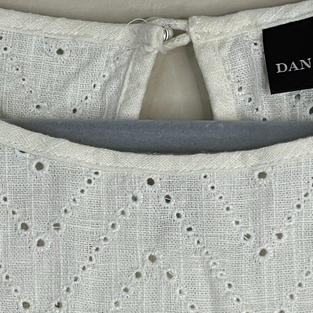 Dana Buchman Coastal Shift Dress Women 12 Eyelet Detail Linen Blend Crisp Preppy - Picture 6 of 11